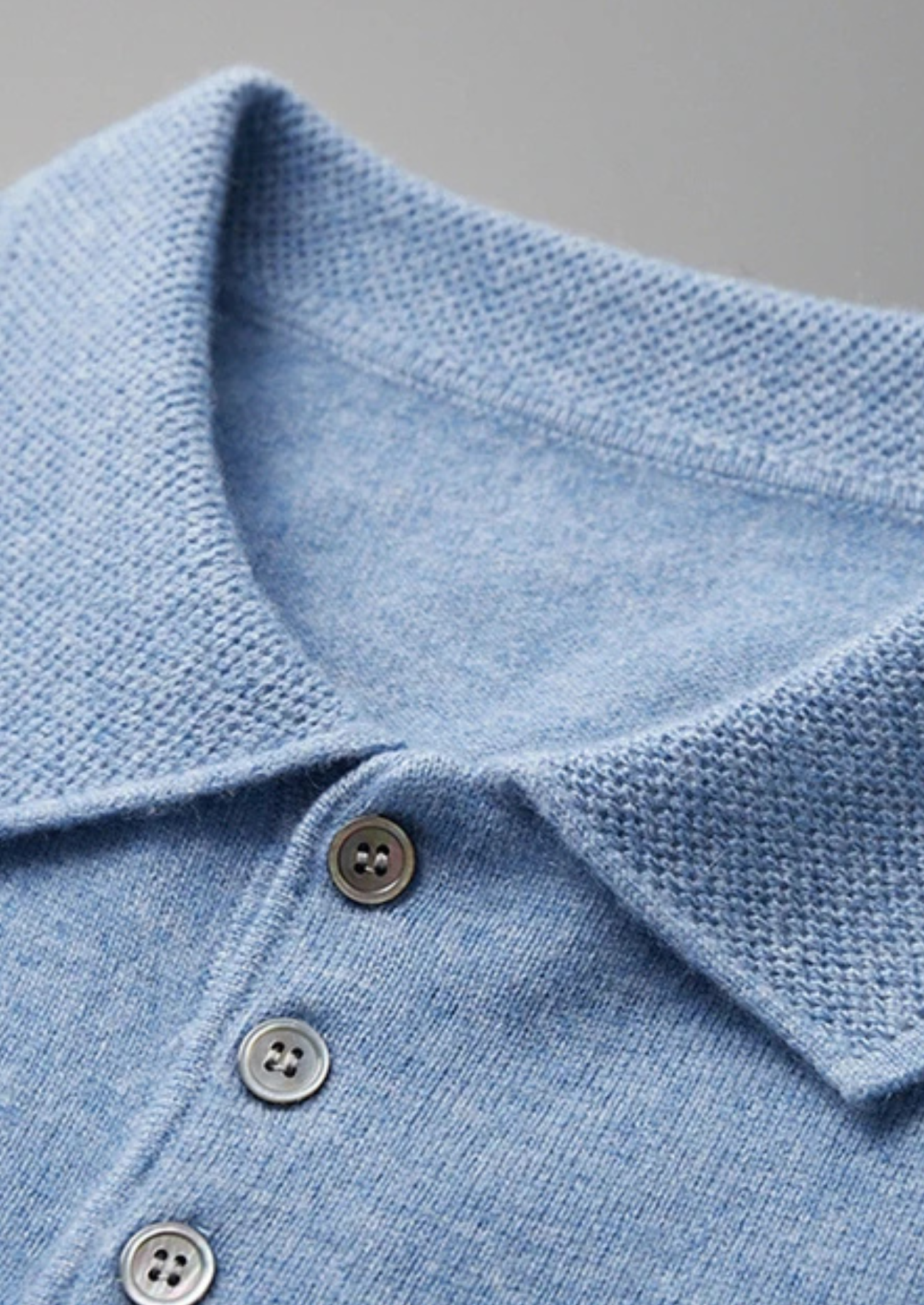 Men’s Knit Polo Shirt with Short Sleeves and Button Placket