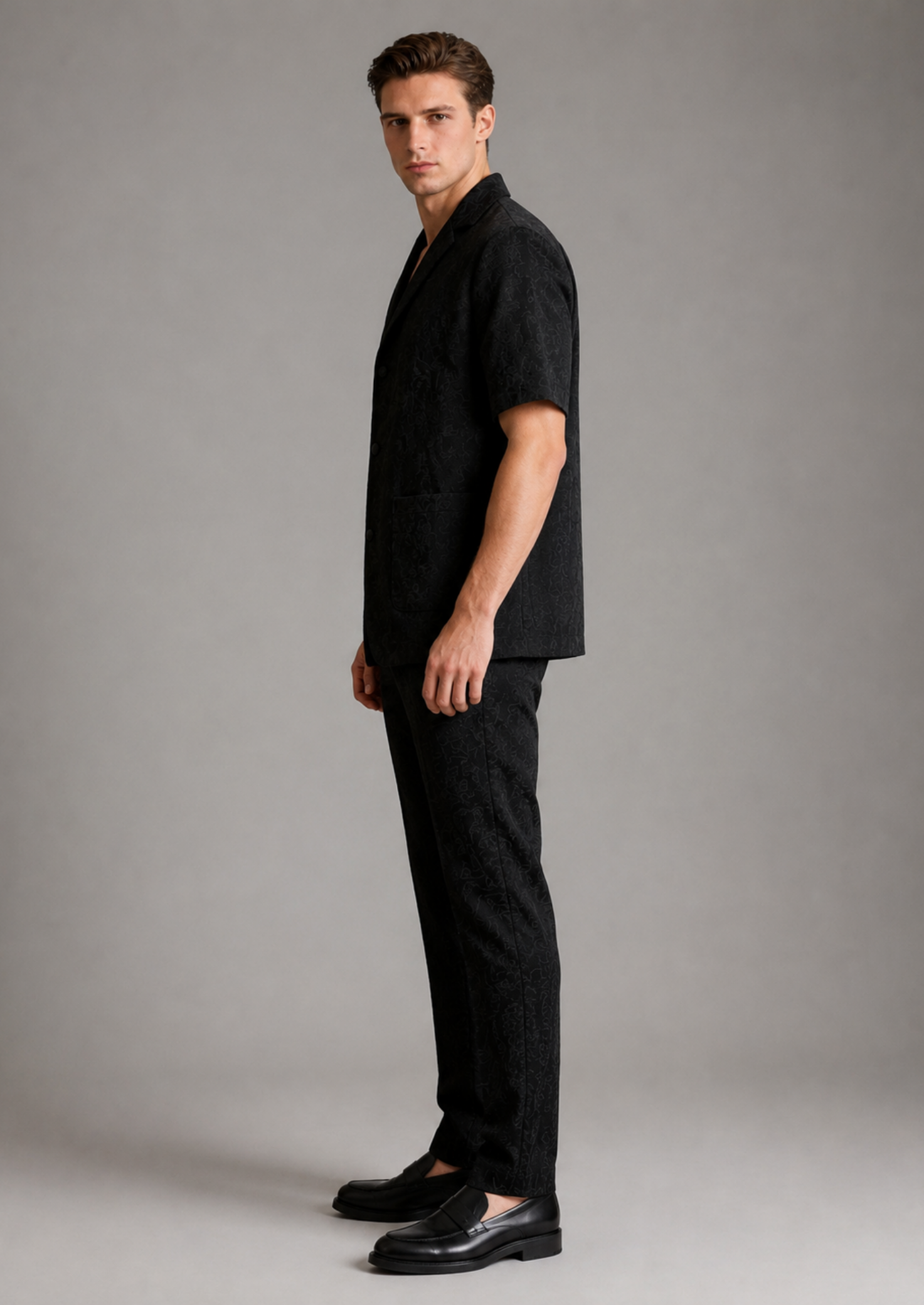 Men’s Short Sleeve Blazer and Shorts Set with Textured Fabric