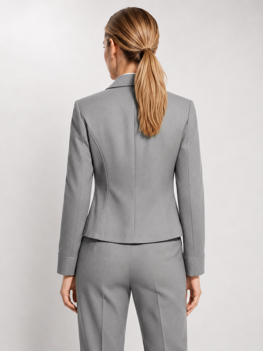 Women’s Cropped Blazer with Lapel Collar and Long Sleeves