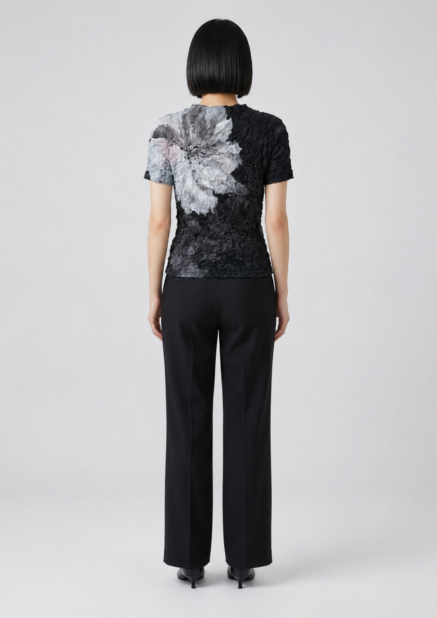 Women’s Floral Textured T-Shirt