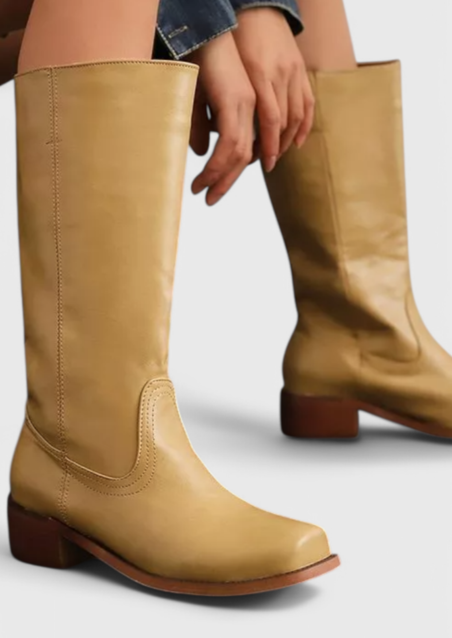 Women’s Knee High Boots with Round Toe and Block Heel