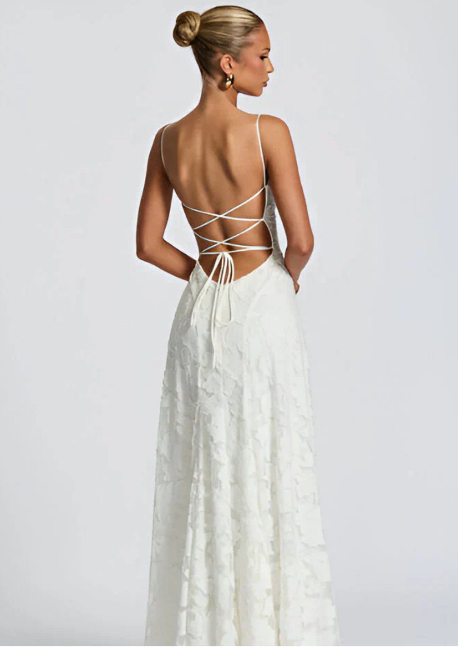Women’s Strapless Maxi Dress with Fitted Bodice and Flared Skirt