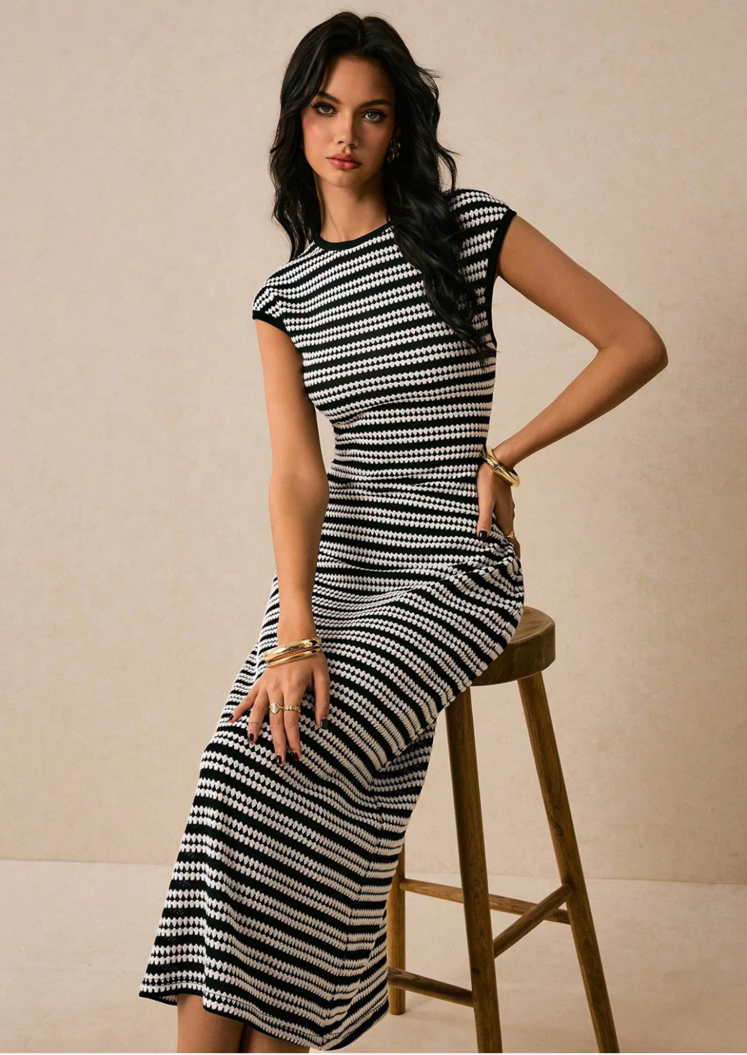 Women’s Striped Midi Dress with Short Sleeves