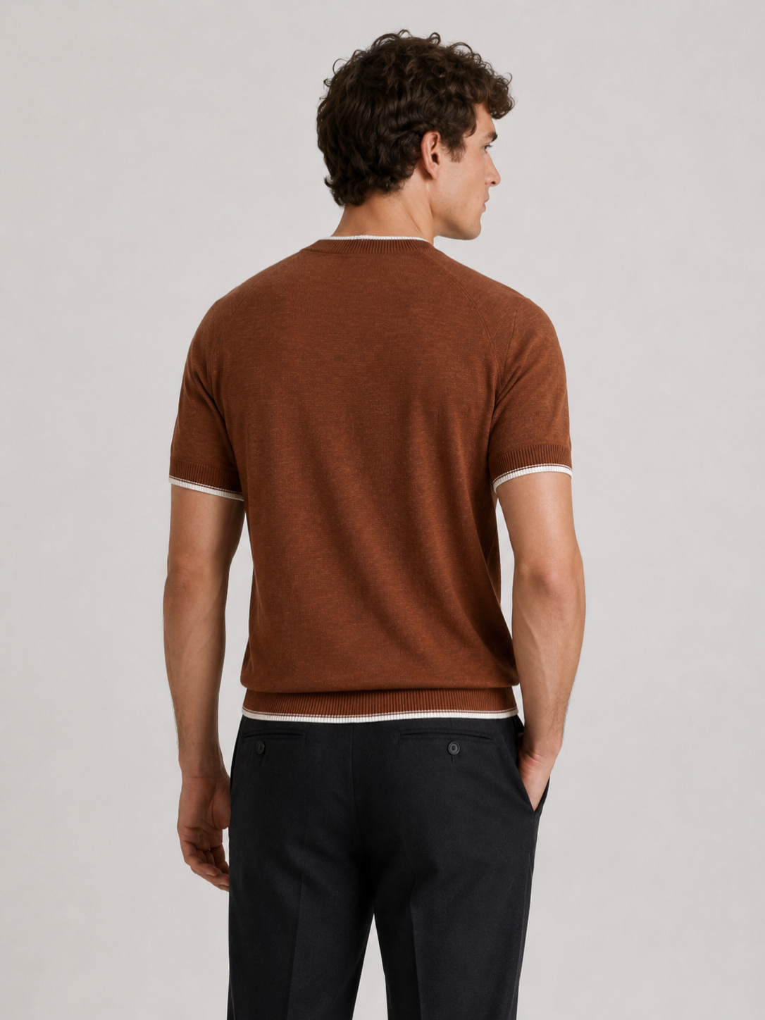 Men’s Contrast Trim T-Shirt with Ribbed Hem