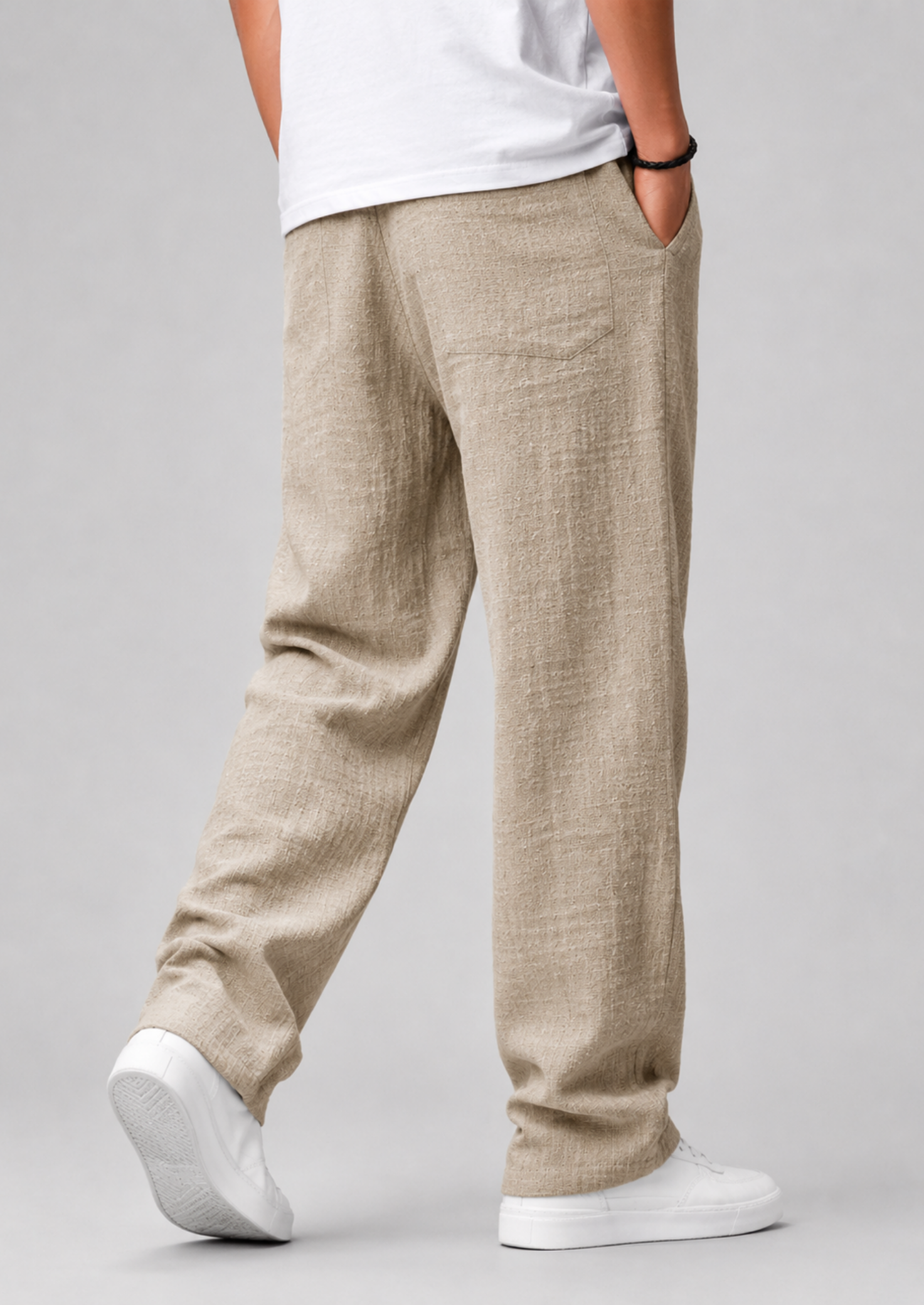 Men’s Linen Straight-Leg Pants with Badge Detail