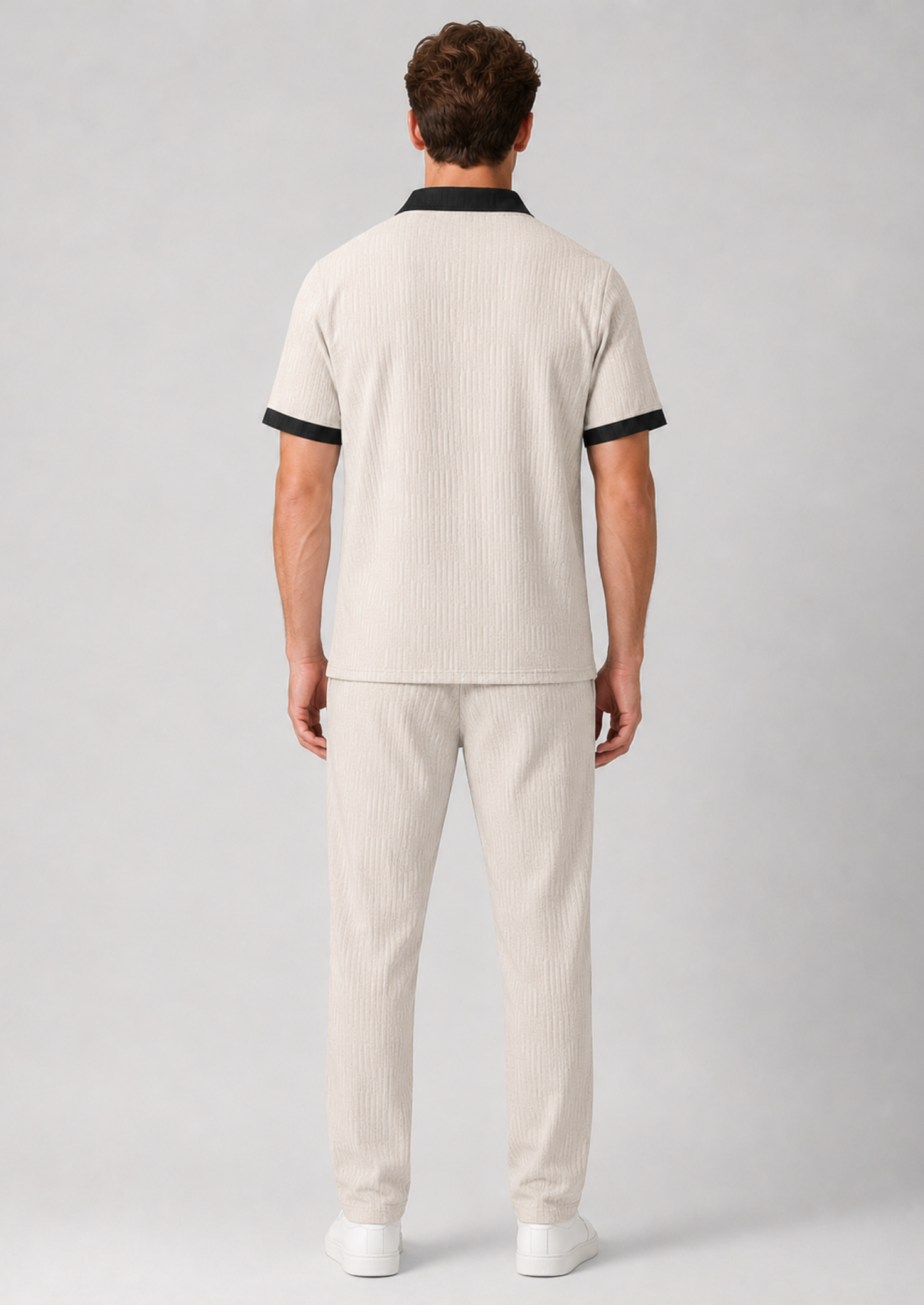 Men’s Polo Shirt and Pants Set with Colour Block Design