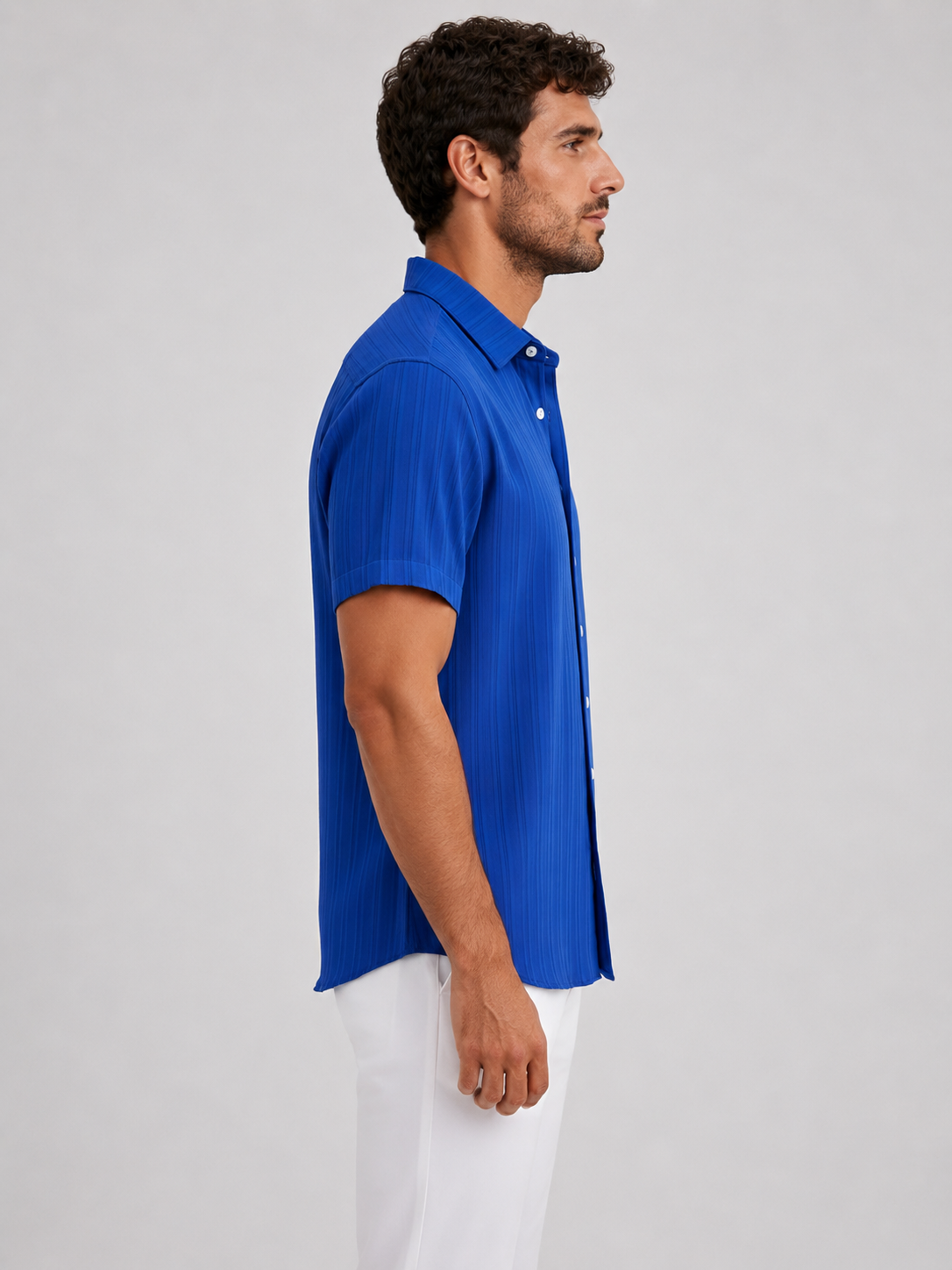Men’s Short Sleeve Shirt with Button Closure