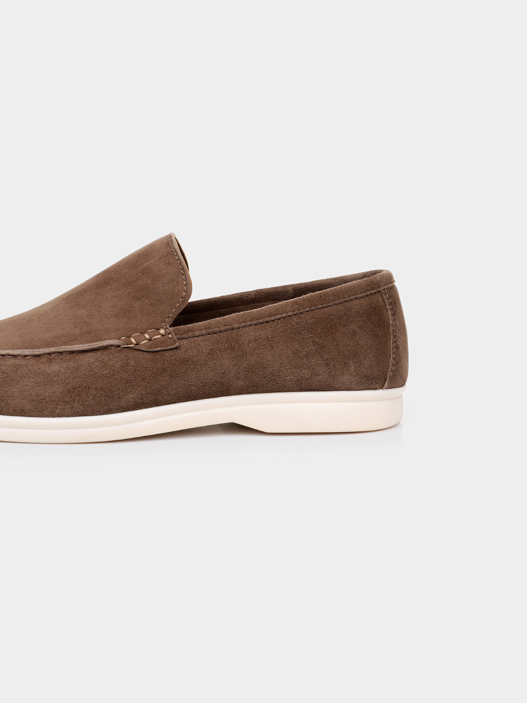 Men’s Slip-On Loafers with Contrast Sole