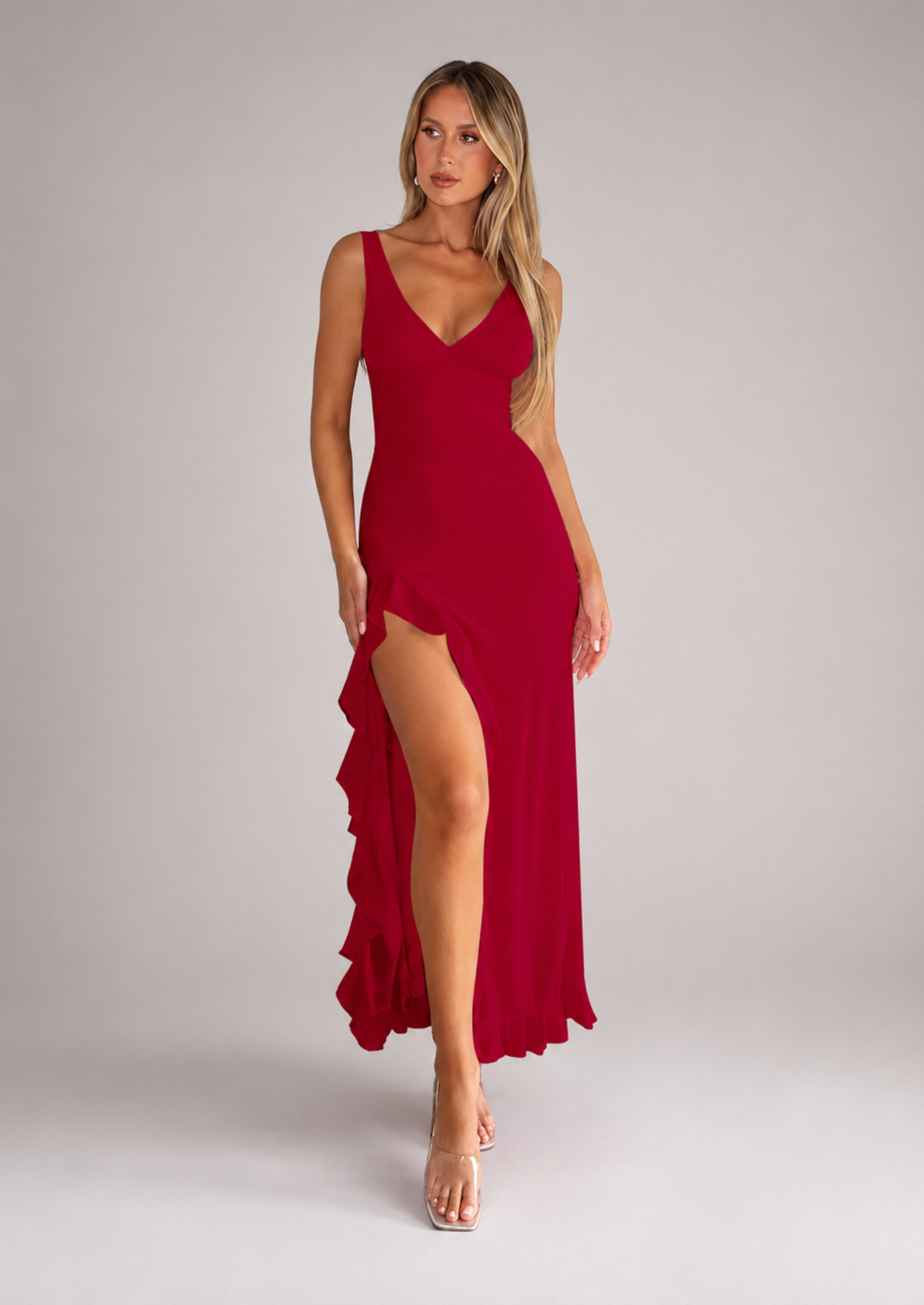 Women’s Backless Maxi Dress with V-Neck and Ruffle Hem