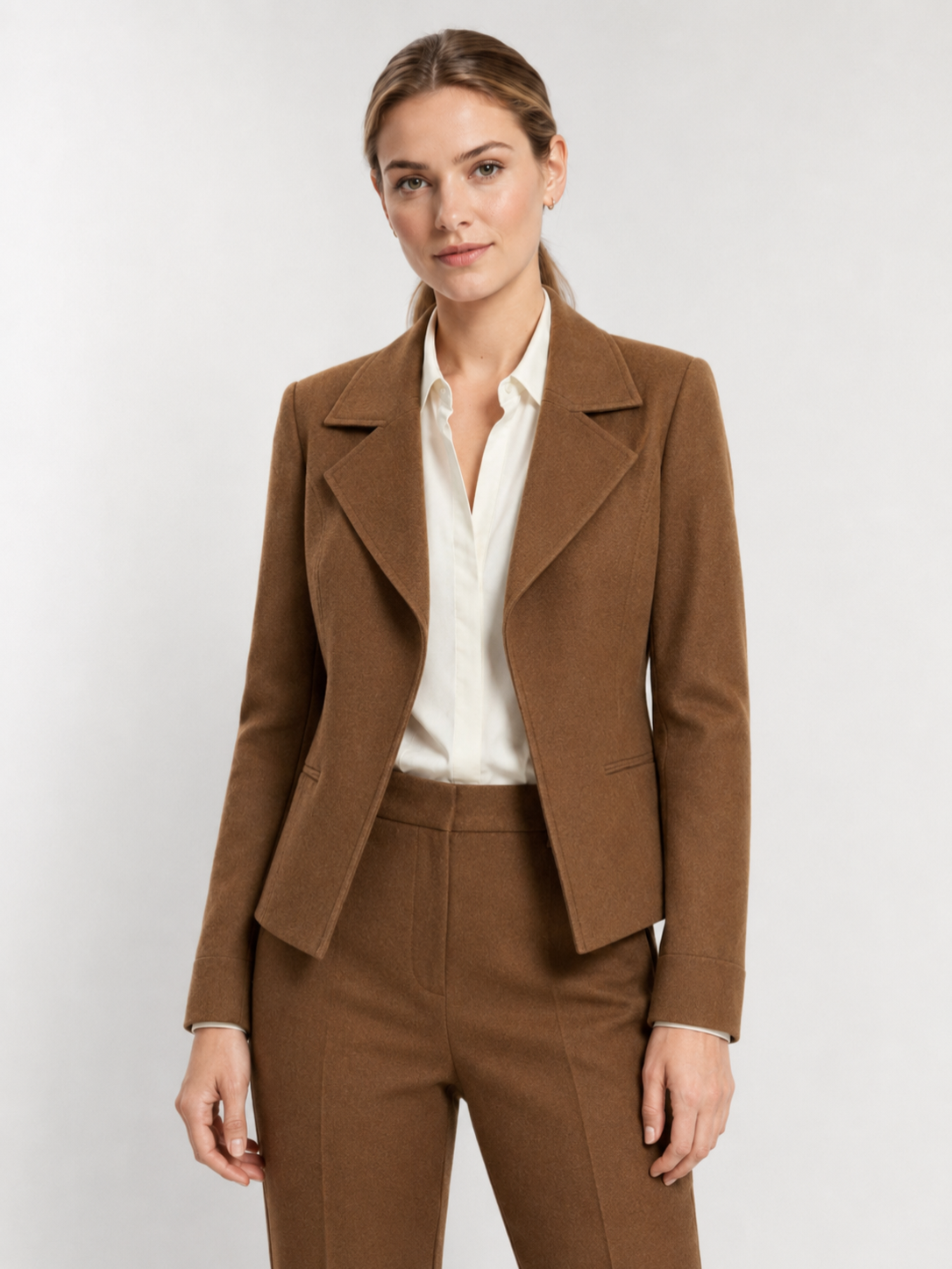 Women’s Cropped Blazer with Lapel Collar and Long Sleeves