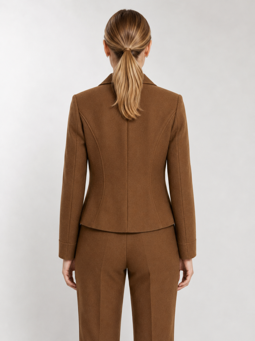 Women’s Cropped Blazer with Lapel Collar and Long Sleeves