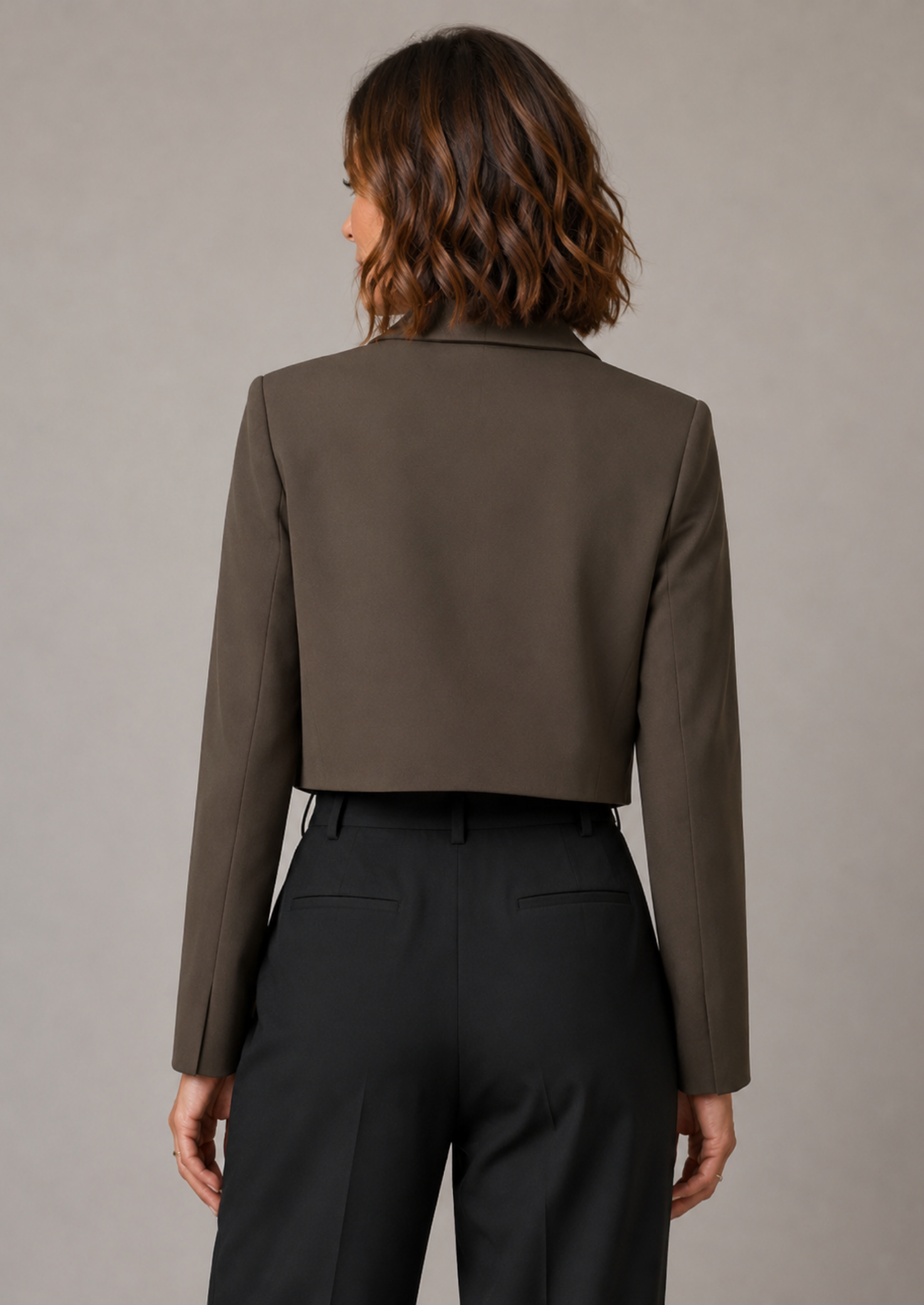 Women’s Cropped Blazer with Notched Lapel and Long Sleeves