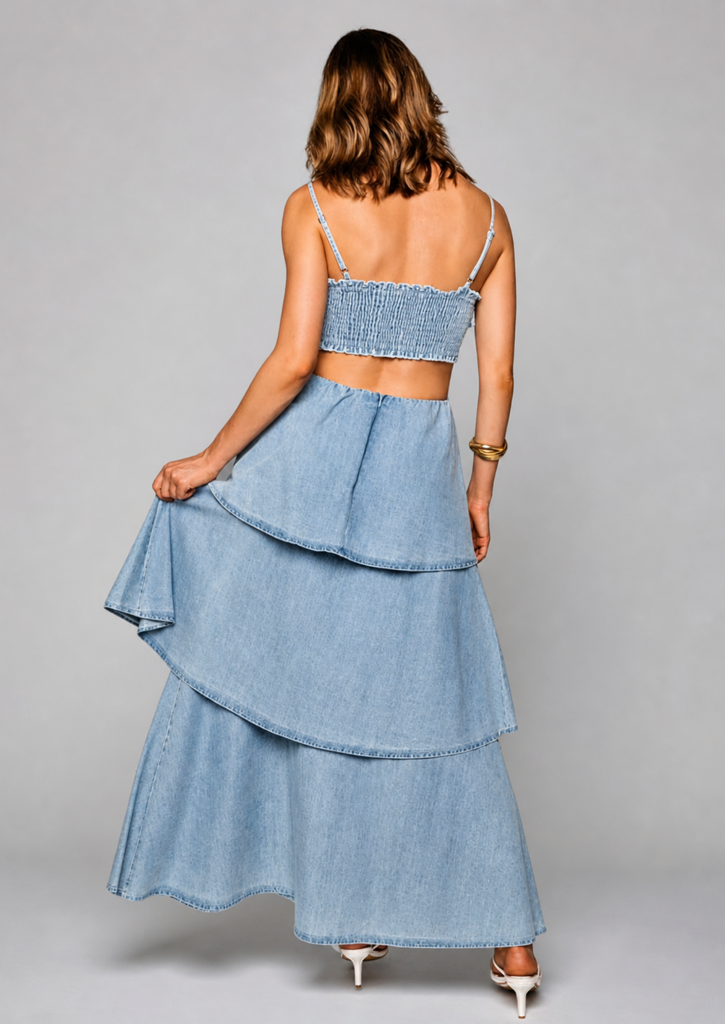 Women’s Maxi Dress with Tiered Skirt and Shoulder Straps