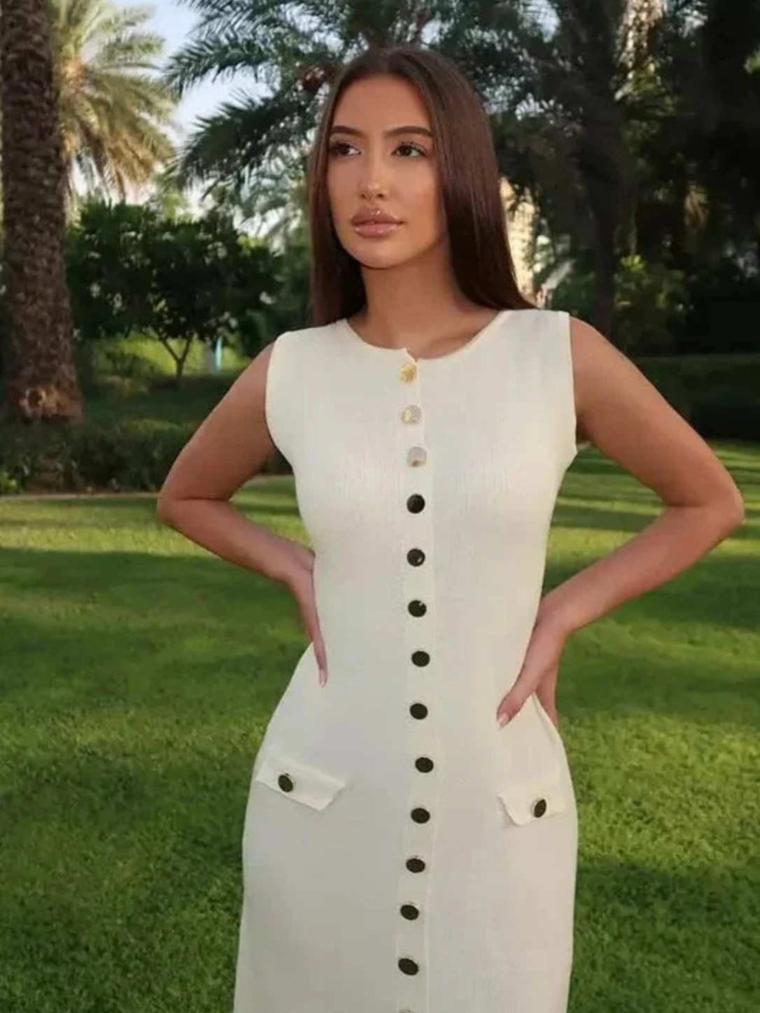 Women’s Sleeveless Maxi Dress with Button Front