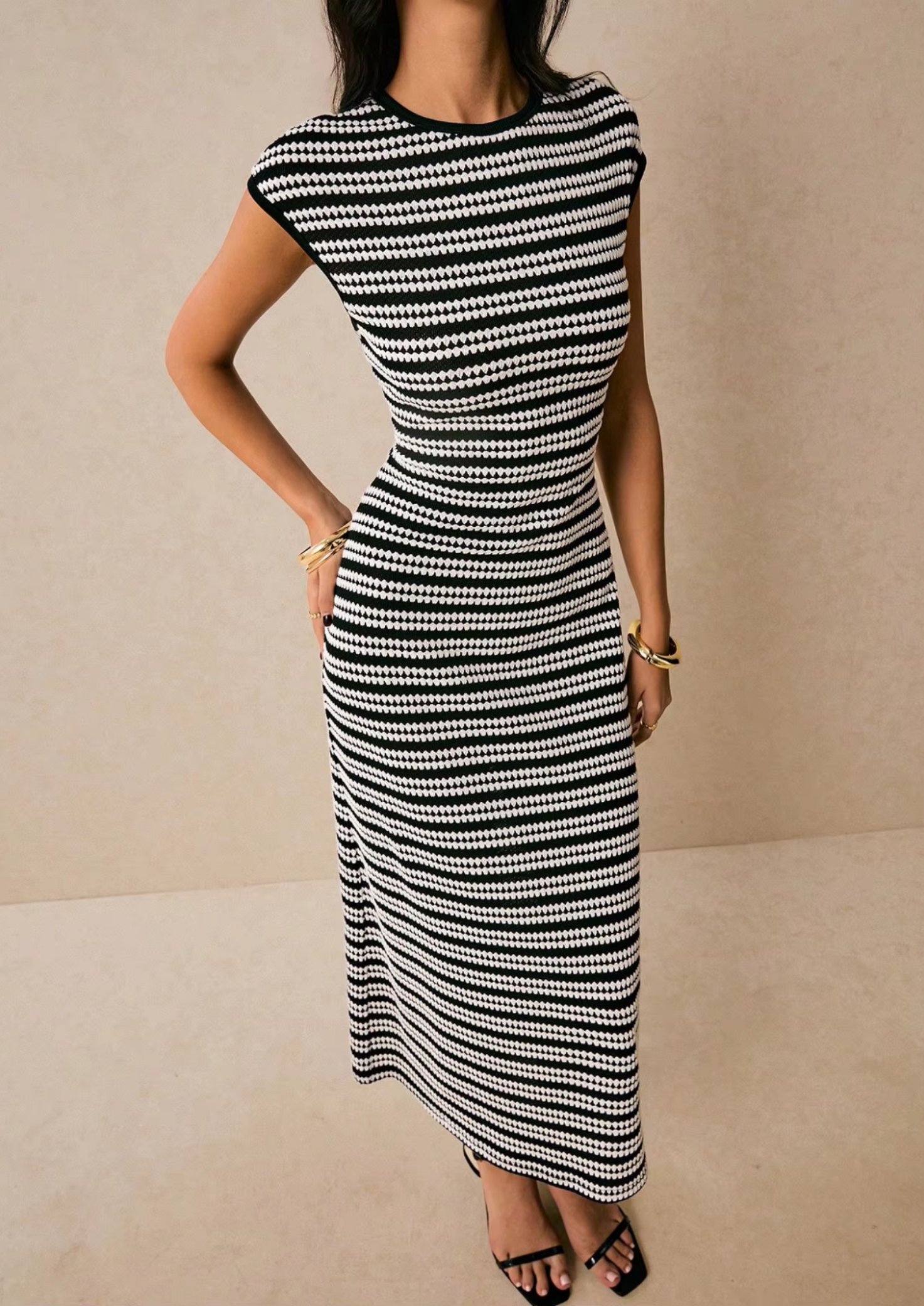 Women’s Striped Midi Dress with Short Sleeves
